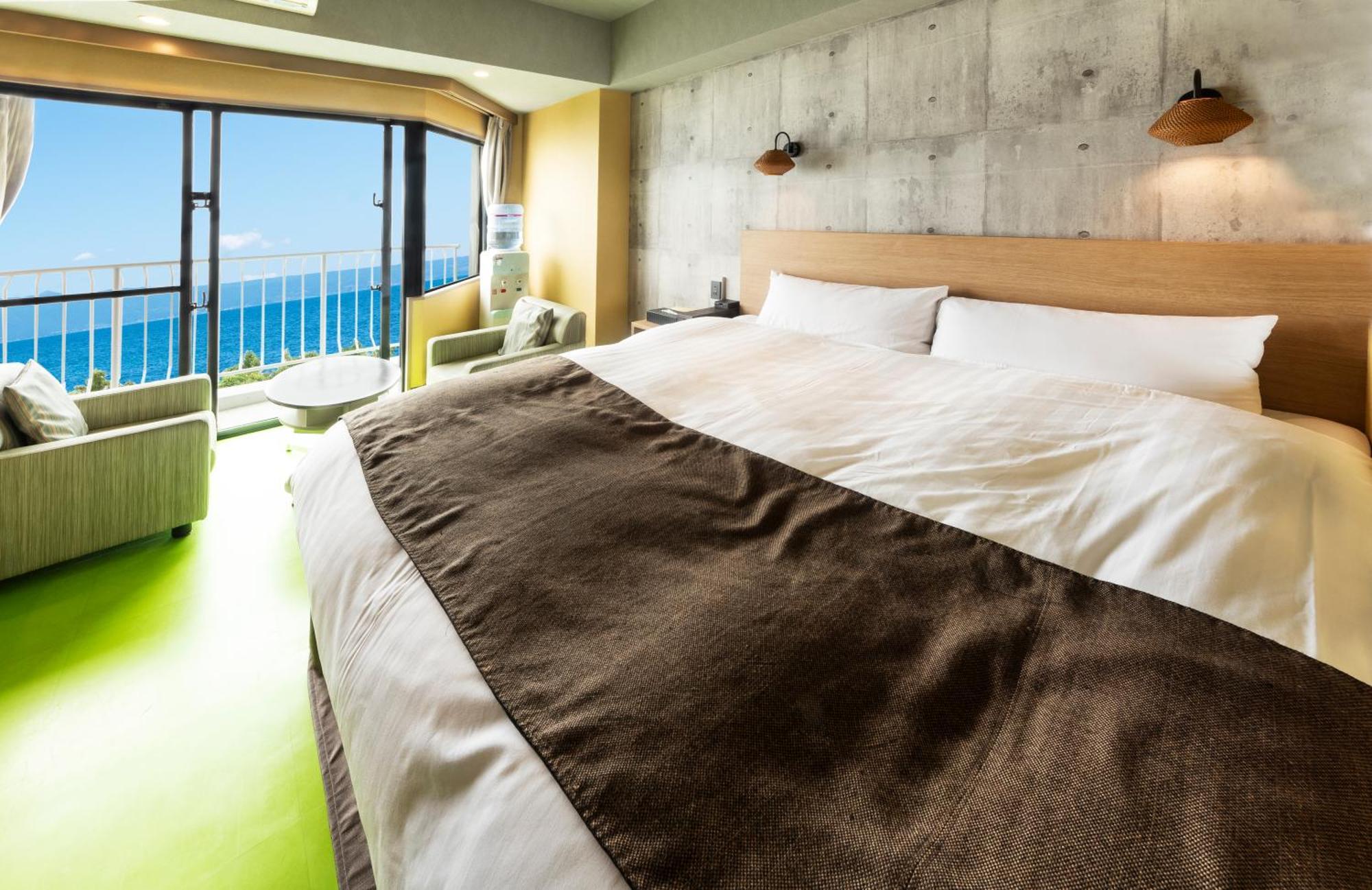 Nagasaki Chapel Coconuts Hotel ＆Resort Isahaya Dış mekan fotoğraf